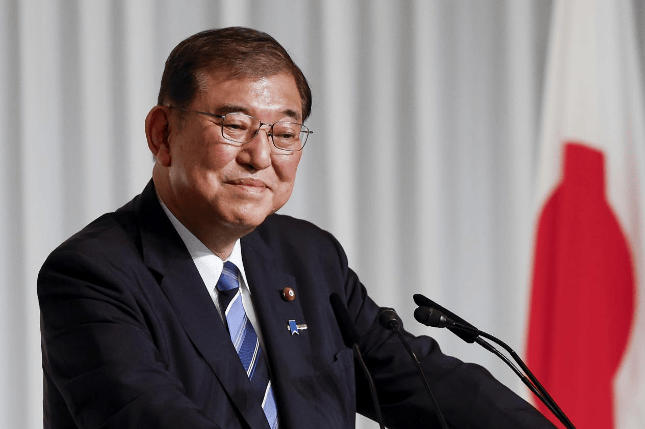 “逼宫”？麻生太郎：不能允许石破茂继续任职